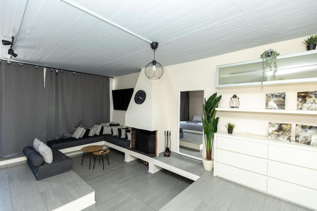 Deko Penthouse Suite Thessaloníki Exteriör bild